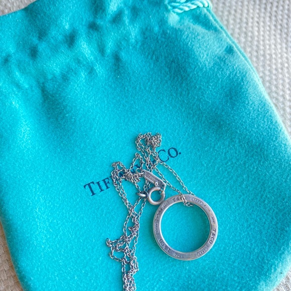 Tiffany Necklace 16 in - Picture 5 of 5